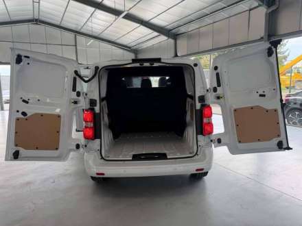 Citroen Jumpy Cabine Approfondie CA TYPE-H PACK LUXE M DIESEL 180 CH AUTOMAT 5PL