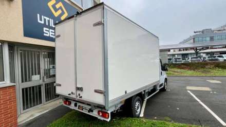 Fiat Ducato Chassis Cabine CC MAXI 3.5 L S&S 140 CH CAISSE 20M3 DEFLECTEUR ESCALIER