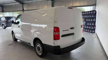 Fiat Scudo Fourgon BLUEHDI 145 XL S&S EAT8 PACK CONNECTIVITÉ