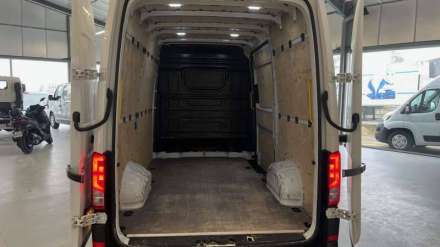 Volkswagen Crafter Van 30 L3H3 2.0 TDI 177 CH
