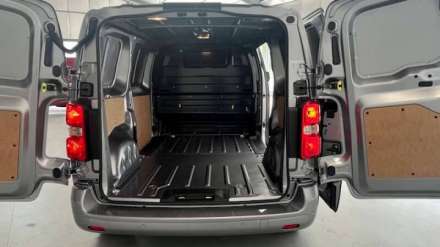 Citroen Jumpy Fourgon FGN M BLUEHDI 145 S&S EAT8