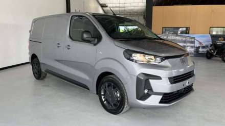Fiat Scudo Fourgon BLUEHDI 180 M S&S EAT8 PACK LIVRAISON