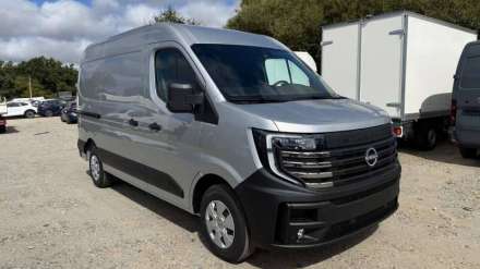 Nissan Interstar Fourgon 3T3 L2H2 2.0 DCI 170 BVA TEKNA