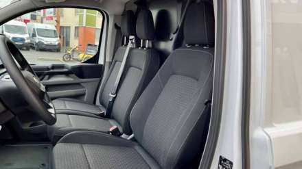 Ford Transit Custom Fourgon 300 L1H1 2.0 ECOBLUE 170 CH TREND BVA + OPTIONS