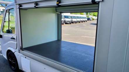 Sevic V500e LAUNCH EDITION AVEC COFFRE ET PORTES ENROULABLES - BATTERIE LITHIUM 33kWh