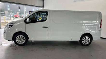 Nissan Primastar Fourgon L2H1 3T1 2.0 DCI 170 S/S BVA9 TEKNA