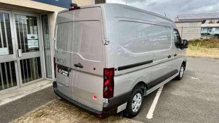 Nissan Interstar Fourgon 3T3 L2H2 2.0 DCI 170 BVA TEKNA