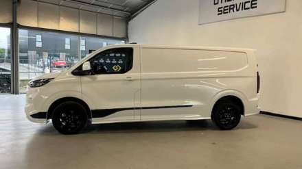 Ford Transit Custom Fourgon 320 L2H1 2.0 ECOBLUE 170 CH BVA8 SPORT