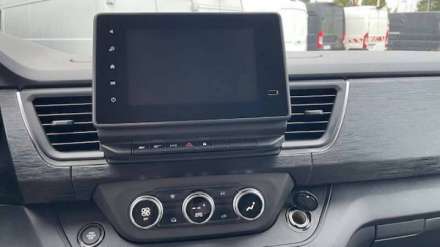 Nissan Primastar Fourgon L1H1 2T8 2.0 DCI 170 S/S BVA9 TEKNA