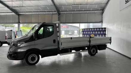 Iveco Daily Chassis Cabine 35S16 2.3 160 CV EMP 4100 PLATEAU 4.40 M