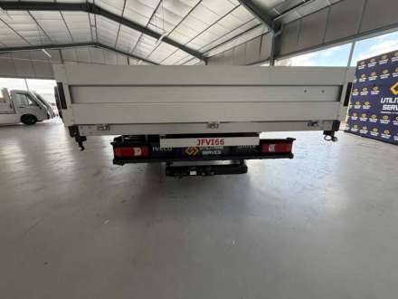 Iveco Daily Chassis Cabine 35S16 2.3 160 CV EMP 4100 PLATEAU 4.40 M