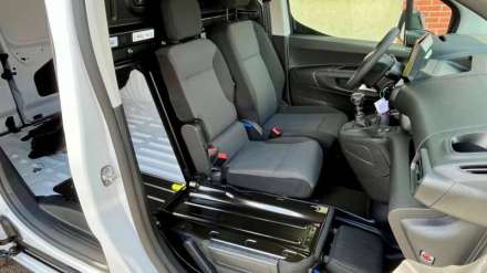 Fiat Doblo Fourgon M 650 KG BLUEHDI 100 S&S BVM6 PACK PREMIUM CONNECT