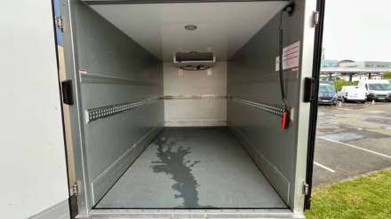 Iveco Daily Chassis Cabine 35C16 3.0 FRIGORIFIQUE FRCX + HAYON QUAD-LEAF BVM6