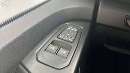 Nissan Primastar Fourgon L2H1 3T1 2.0 DCI 170 S/S BVA9 TEKNA