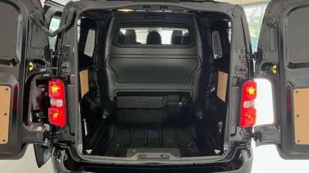 Fiat Scudo Cabine Approfondie CA FIXE BLUEHDI 180 M S&S EAT8 PACK PREMIUM CONNECT