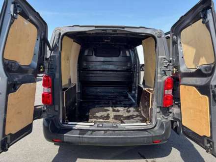 Fiat Scudo Fourgon STANDARD 2.0 MJT 145 BVA PRO LOUNGE