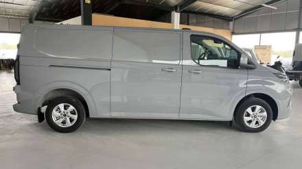 Ford Transit Custom Fourgon 320 L2H1 2.0 ECOBLUE 170 CH BVA8 LIMITED