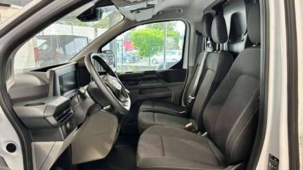 Ford Transit Custom Fourgon 300 L1H1 2.0 ECOBLUE 136 CH TREND + OPTIONS