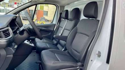 Nissan Primastar Fourgon L1H1 2T8 2.0 DCI 170 S/S BVA9 TEKNA
