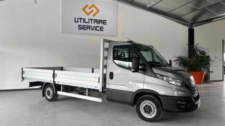 Iveco Daily Chassis Cabine 35S16 2.3 160 CV EMP 4100 PLATEAU 4.40 M