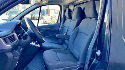 Nissan Primastar Fourgon L1H1 2T8 2.0 DCI 170 S/S BVA9 TEKNA