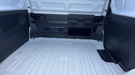 Nissan Primastar Fourgon L1H1 2T8 2.0 DCI 170 S/S BVA9 TEKNA