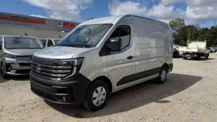 Nissan Interstar Fourgon 3T3 L2H2 2.0 DCI 170 BVA TEKNA