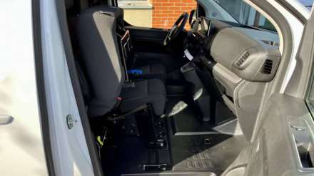 Fiat Scudo Fourgon BLUEHDI 180 M S&S EAT8 PACK LIVRAISON