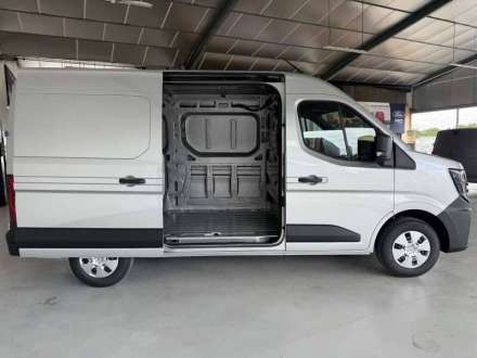 Nissan Interstar Fourgon 3T3 L2H2 2.0 DCI 170 BVA TEKNA