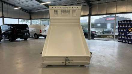 Isuzu M27 F - Génération 2 EURO VI - AMPLIROLL + CAISSON ACIER