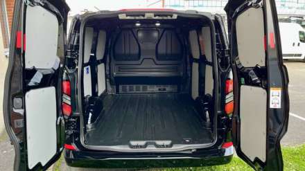 Ford Transit Custom Fourgon 320 L1H1 2.0 ECOBLUE 170 CH BVA8 LIMITED