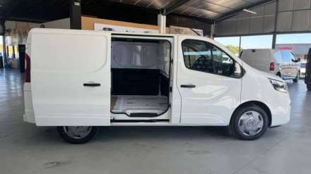 Nissan Primastar Fourgon L1H1 2T8 2.0 DCI 170 S/S BVA9 TEKNA