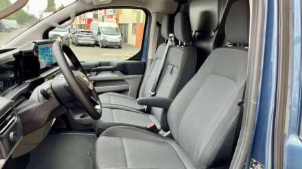 Ford Transit Custom Fourgon 320 L2H1 2.0 ECOBLUE 170 CH BVA8 LIMITED