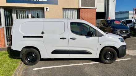 Fiat Doblo Fourgon XL 950KG BLUEHDI 130 S&S EAT8 3PL PACK PRO LOUNGE