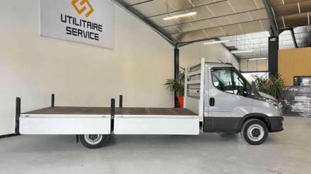 Iveco Daily Chassis Cabine 35S16 2.3 160 CV EMP 4100 PLATEAU 4.40 M