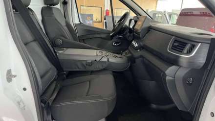 Nissan Primastar Fourgon L1H1 2T8 2.0 DCI 170 S/S BVA9 TEKNA