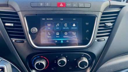 Iveco Daily Fourgon FGN 35C18H V12 H2 Q-TOR HI-MATIC - ATTELAGE