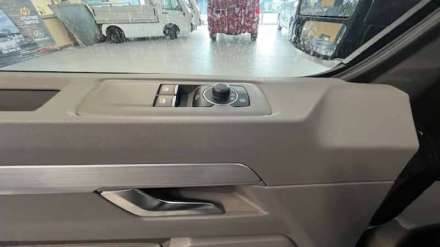 Volkswagen Transporter Procab T7 L1H1 2.0 TDI 170 BVA8 BUSINESS 5PL