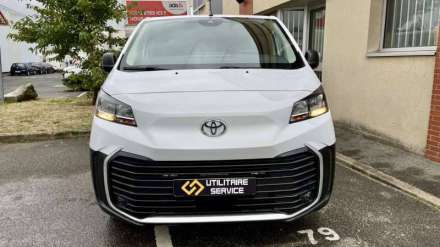 Toyota Proace Fourgon MEDIUM 2.0L 140 D-4D BVM6 START PACK CONFORT