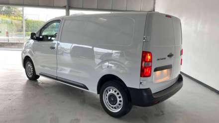 Fiat Scudo Fourgon BLUEHDI 180 M S&S EAT8 PACK CONNECTIVITÉ