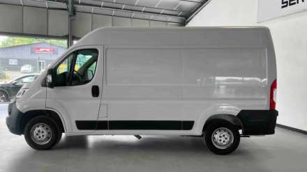 Opel Movano Fourgon FGN 3.5T L2H2 140 CH PACK CLIM