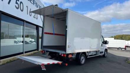 Fiat Ducato Chassis Cabine 3.5 T MAXI 140 CH S&S BVM6 CAISSE GRAND VOLUME HAYON + AUVENT