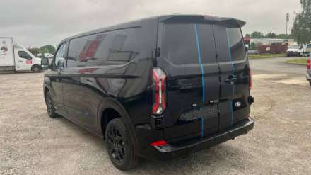 Ford Transit Custom Fourgon 320 L2H1 2.0 ECOBLUE 170 CH BVA8 SPORT