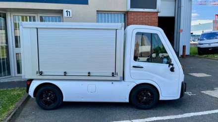 Sevic V500e LAUNCH EDITION AVEC COFFRE ET PORTES ENROULABLES - BATTERIE LITHIUM 33kWh