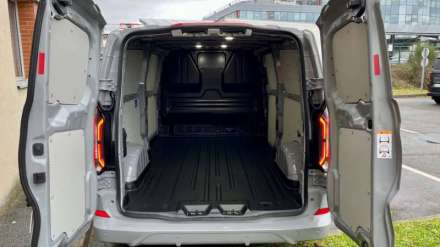 Ford Transit Custom Fourgon 320 L2H1 2.0 ECOBLUE 170 CH BVA8 SPORT