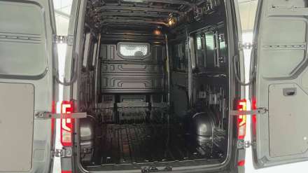 Volkswagen Crafter Van 35 L3H3 2.0 TDI 177 CH BVA BUSINESS