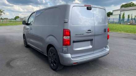 Fiat Scudo Fourgon BLUEHDI 145 M S&S EAT8 PREMIUM PACK CONNECT