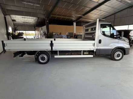 Iveco Daily Chassis Cabine 35S16 2.3 160 CV EMP 4100 PLATEAU 4.40 M
