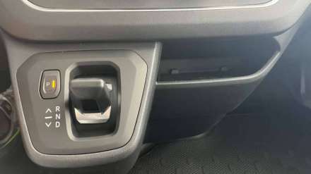 Nissan Primastar Fourgon L2H1 3T1 2.0 DCI 170 S/S BVA9 TEKNA