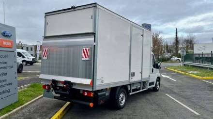 Fiat Ducato Chassis Cabine 3.5 T MAXI 180 CH - CAISSE GRAND VOLUME HAYON + AUVENT + CAPUCINE + PORTE LAT.